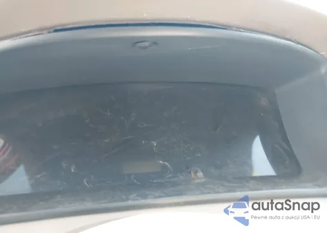 2005 Toyota Corolla Le z USA, uszkodzony, nr VIN 1NXBR32E05Z563070